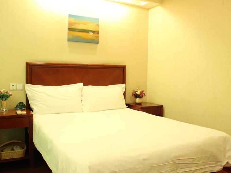 Greentree Inn Jiangsu Taizhou Taixing East Guoqing Road Rt-Mart Business Hotel Екстериор снимка