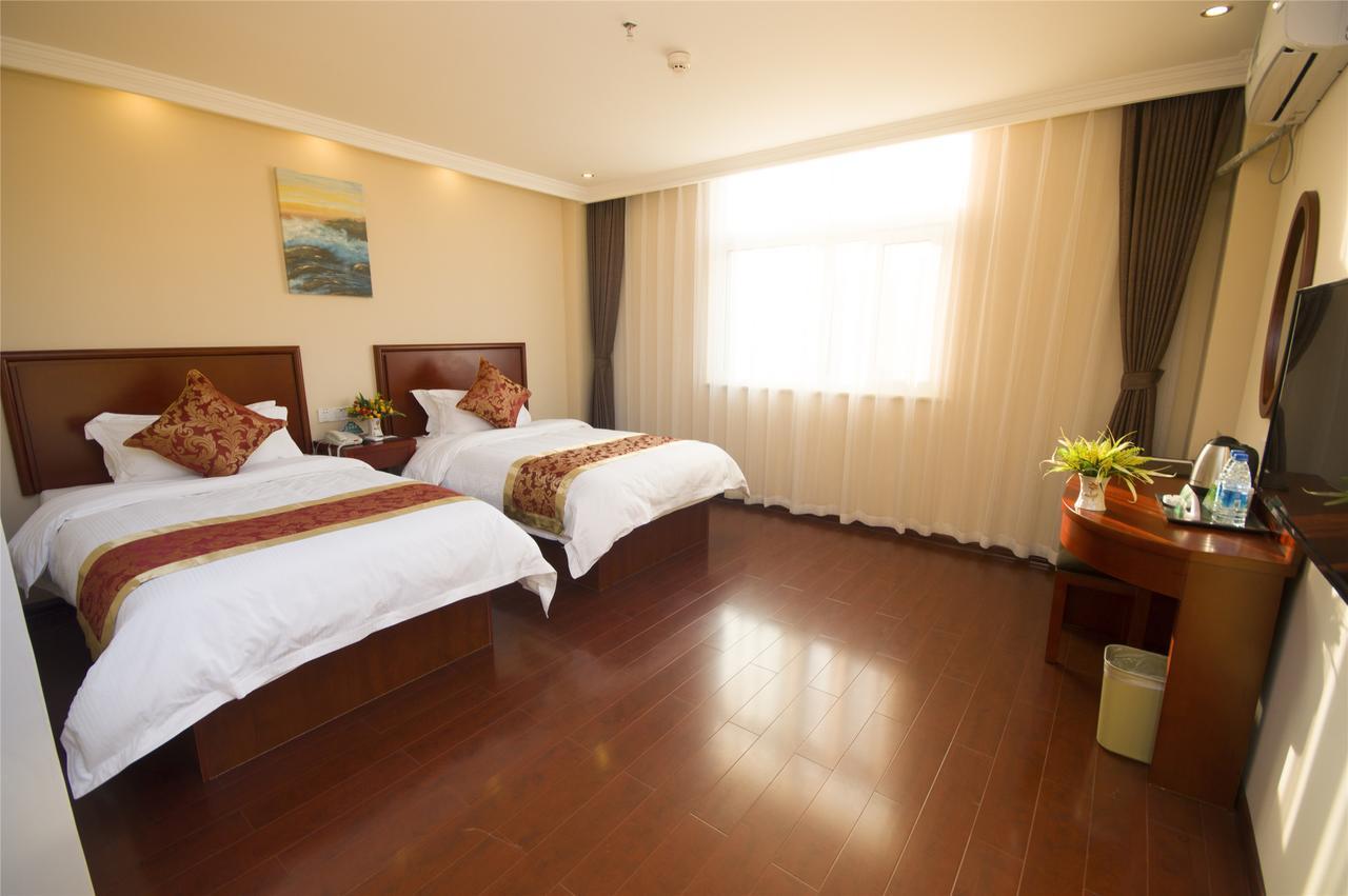 Greentree Inn Jiangsu Taizhou Taixing East Guoqing Road Rt-Mart Business Hotel Екстериор снимка
