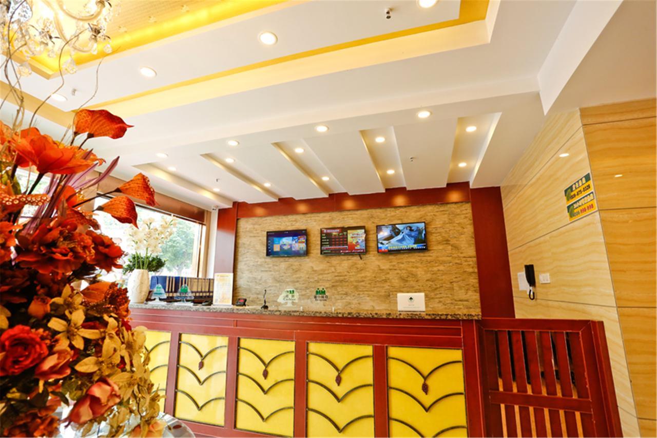 Greentree Inn Jiangsu Taizhou Taixing East Guoqing Road Rt-Mart Business Hotel Екстериор снимка
